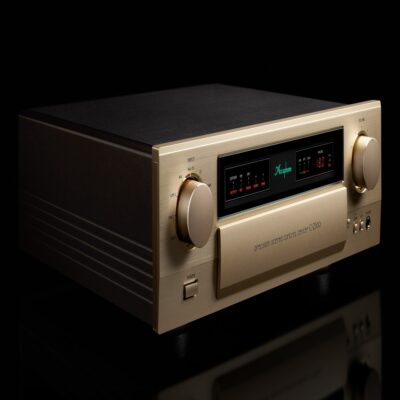 Accuphase C 2300